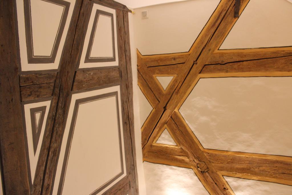 Hotel Schmales Haus Ульм Экстерьер фото