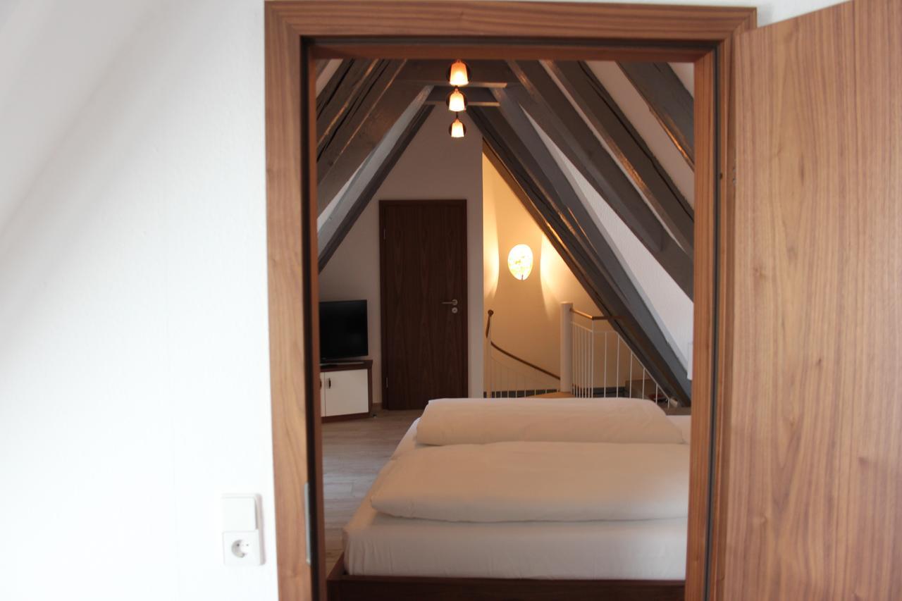Hotel Schmales Haus Ульм Экстерьер фото